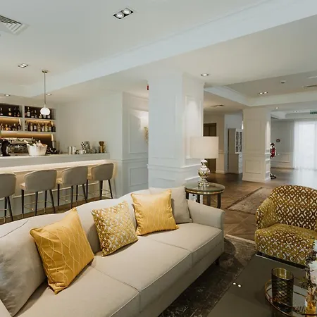 Divine Park Hotel 4*